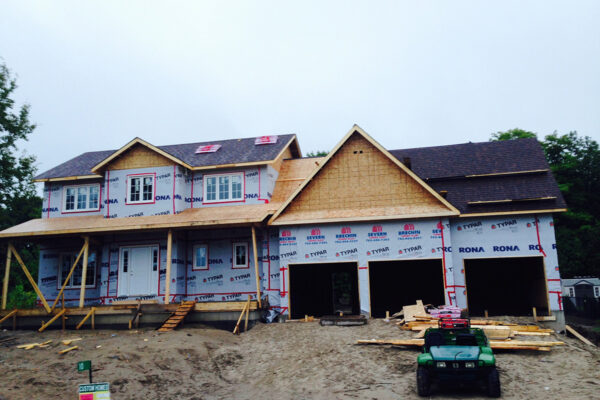large three garage residential home framing - J.R. Construction LTD - midland on